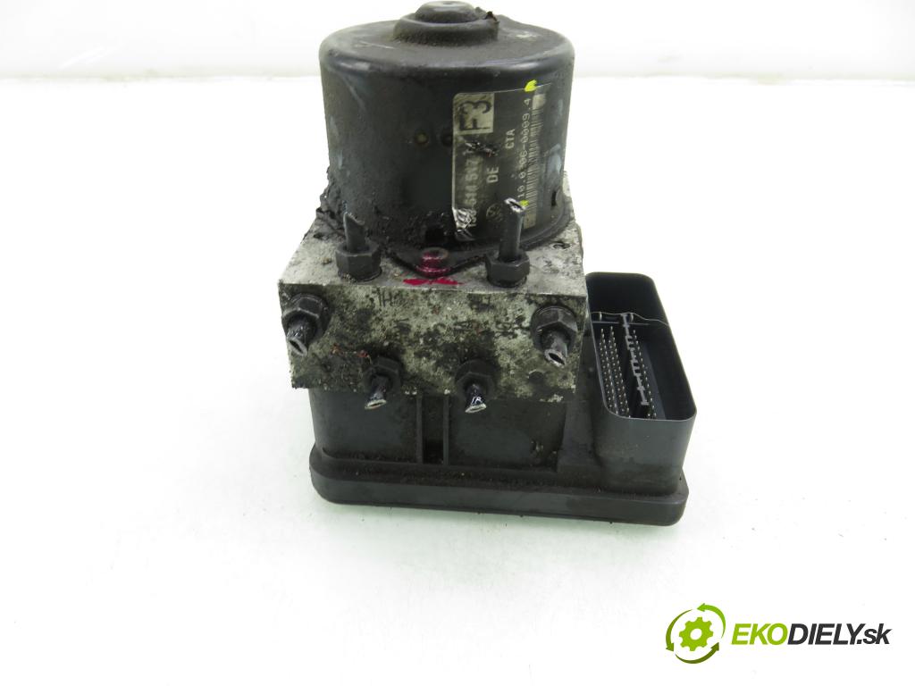 VW GOLF IV Variant (1J5) KOMBI 2001 66,00 1.9 TDI - ALH 1896,00 Pumpa ABS 1C0907379E ; 10020600094 ; 10096003133 (Pumpa ABS)