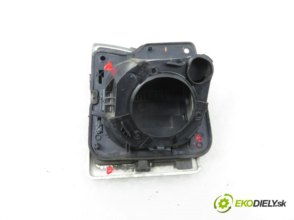 RENAULT MASTER III Platforma / podwozie (EV, HV, UV) KABINA/PLATFORMA 2017 120,00 2.3 dCi 165 FWD - M9T 702 2298,00 Dvierka nádrže paliva 781200017R (Kľučka dverí ostatné)
