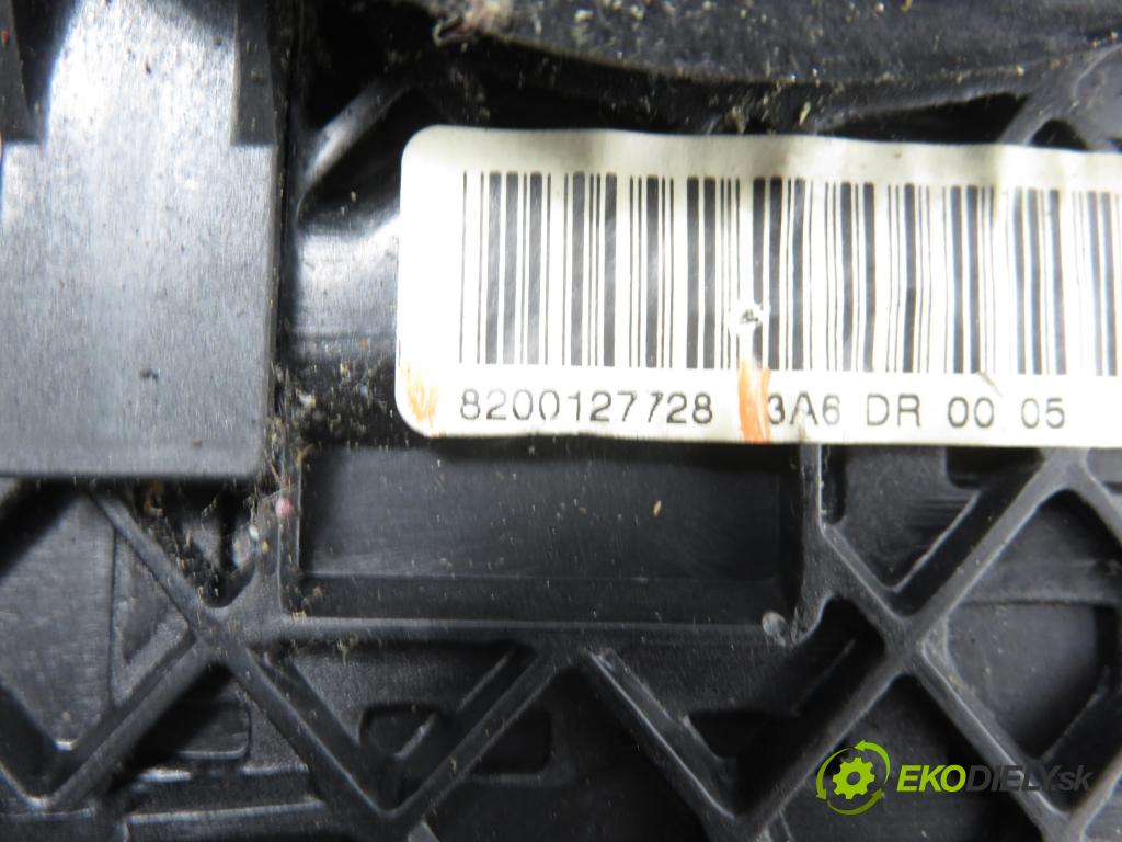 RENAULT SCENIC II (JM0/1_) MINIVAN 2004 63,00 1.5 dCi (JM1F) - K9K 724 1461,00 páčka/prepínač 8200127728
