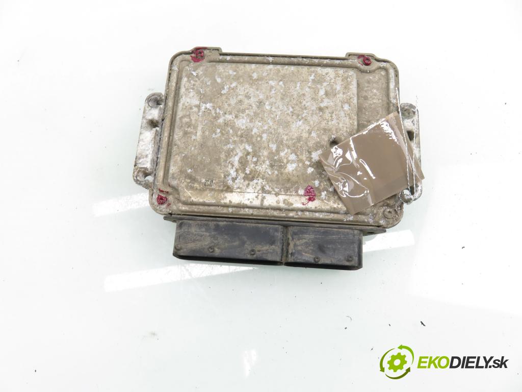 OPEL ZAFIRA B (A05) MINIVAN 2007 88,00 1.9 CDTI 8V 120 - Z 19 DT 1910,00 řídící jednotka motora 55205622 ; 0281014024 ; 55205622EP