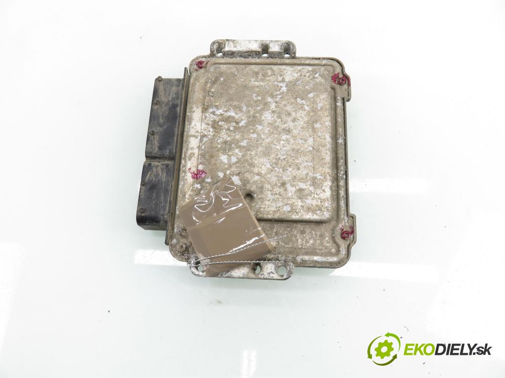 OPEL ZAFIRA B (A05) MINIVAN 2007 88,00 1.9 CDTI 8V 120 - Z 19 DT 1910,00 řídící jednotka motora 55205622 ; 0281014024 ; 55205622EP