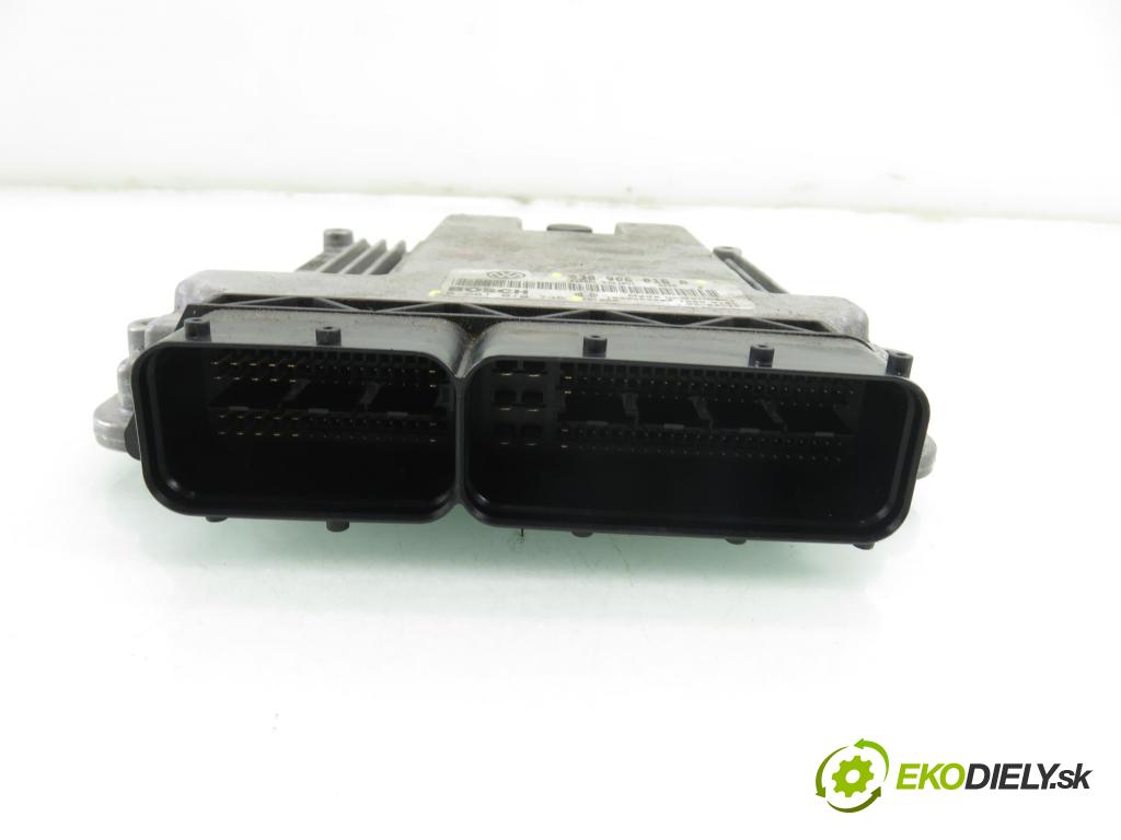 VW TRANSPORTER V Autobus (7HB, 7HJ, 7EB, 7EJ, 7EF, 7EG, 7HF, 7E BUS 2003 77,00 1.9 TDI - AXB 1896,00 Riadiaca jednotka Motor 038906016A ; 0281010735