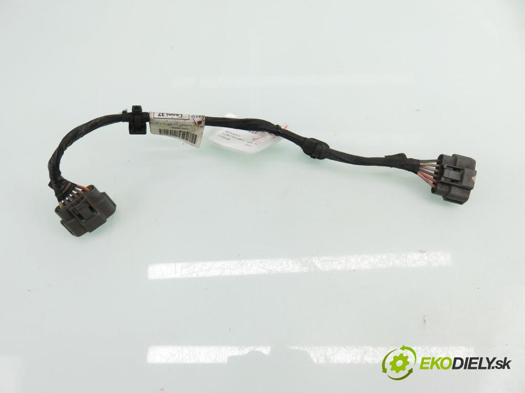 RENAULT MASTER III Platforma / podwozie (EV, HV, UV) KABINA/PLATFORMA 2017 120,00 2.3 dCi 165 FWD - M9T 702 2298,00 BALÍČEK: elektrická 240544488R