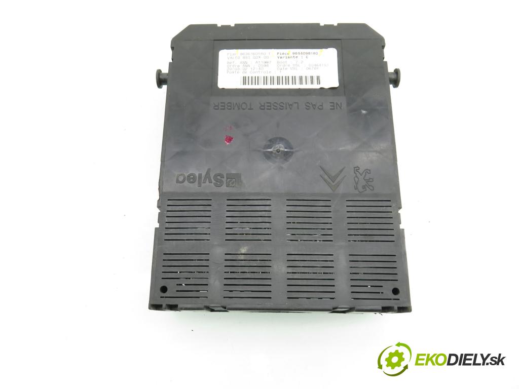 PEUGEOT 307 SW (3H) KOMBI 2002 81,00 1.6 16V - NFU (TU5JP4) 1587,00 MODUL BSI 9644098180 ; 9636760580