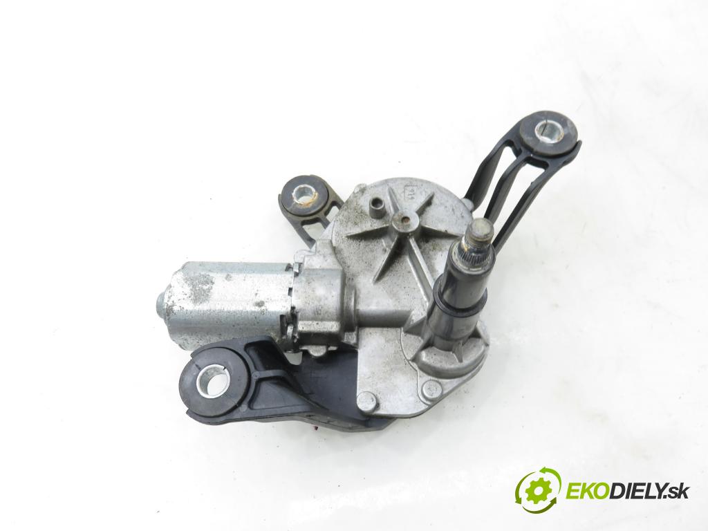 OPEL ASTRA H (A04) HB 2005 74,00 1.7 CDTI 100 - Z 17 DTH 1686,00 Motorček stierače zadné 13105981 ; 0390201591