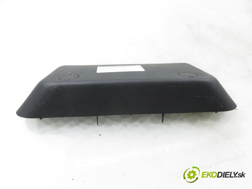 TOYOTA YARIS (_P9_) HB 2007 66,00 1.4 D-4D (NLP90_) - 1ND-TV 1364,00 svetlo bŕzd