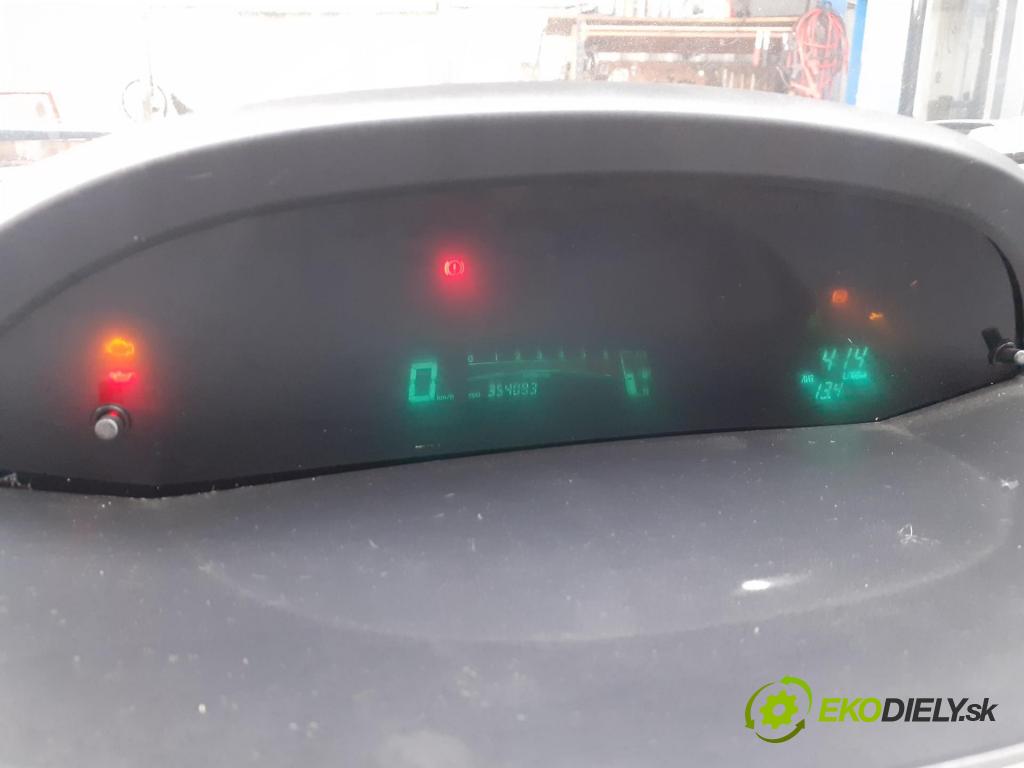 TOYOTA YARIS (_P9_) HB 2007 66,00 1.4 D-4D (NLP90_) - 1ND-TV 1364,00 Prístrojovka elektrický 838000D690D ; MB4573003206
