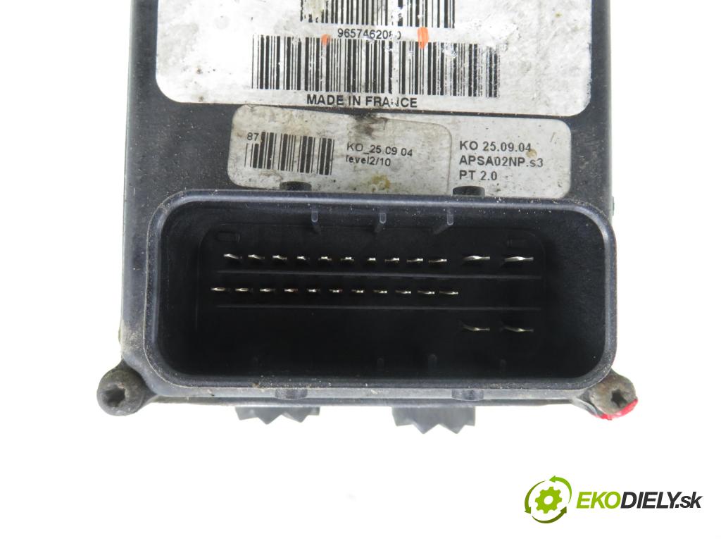 PEUGEOT 407 (6D_) SEDAN 2004 100,00 2.0 HDi 135 - RHR (DW10BTED4) 1997,00 Pumpa ABS S118676001K ; 9657462080 ; 15732101 (Pumpa ABS)