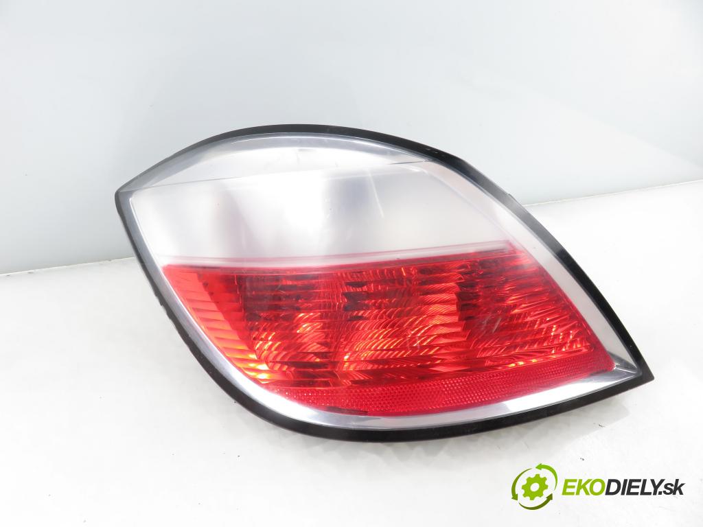 OPEL ASTRA H (A04) HB 2005 59,00 1.7 CDTI - Z 17 DTL 1686,00 Svetlo ľavé zadné 24451835