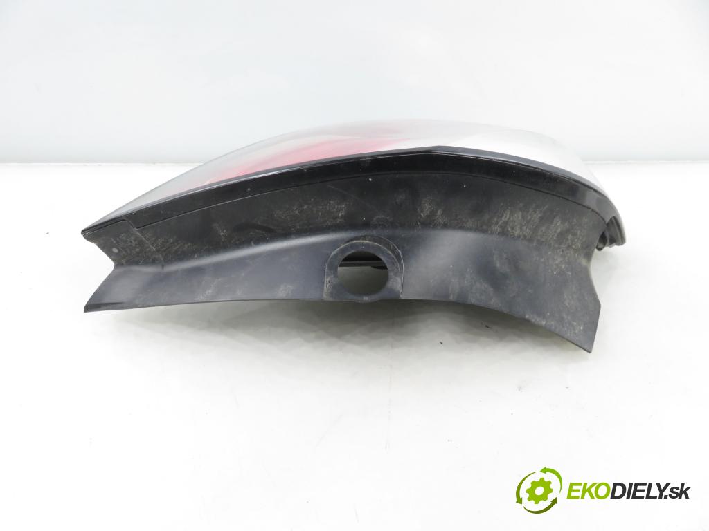 OPEL ASTRA H (A04) HB 2005 59,00 1.7 CDTI - Z 17 DTL 1686,00 Svetlo ľavé zadné 24451835
