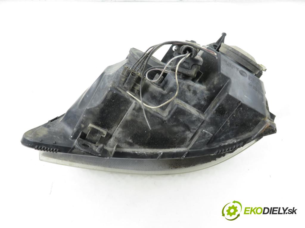 RENAULT CLIO II (BB_, CB_) HB 2001 43,00 1.2 (BB0A, BB0F, BB10, BB1K, BB28, BB2D, BB2H, CB0 1149,00 Svetlo PP
