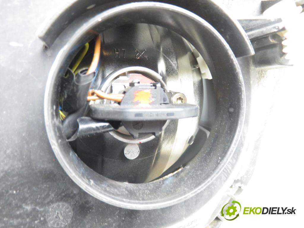 RENAULT CLIO II (BB_, CB_) HB 2001 43,00 1.2 (BB0A, BB0F, BB10, BB1K, BB28, BB2D, BB2H, CB0 1149,00 Svetlo PP