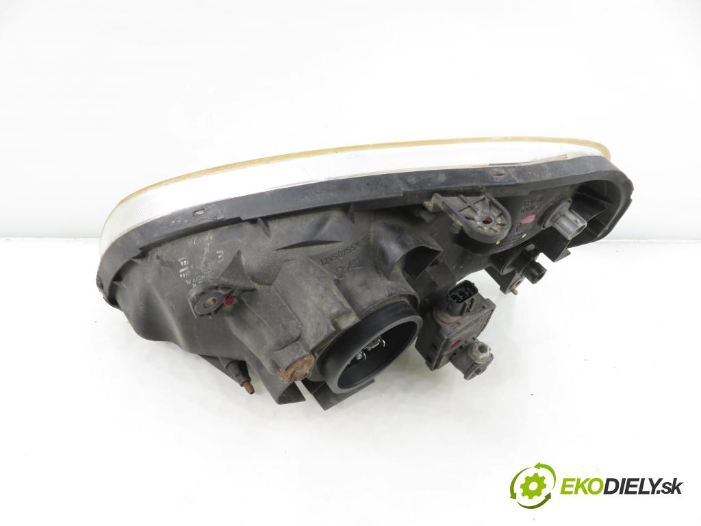 SUZUKI IGNIS (FH) HB 2001 61,00 1.3 4WD 83 (RG413) - M13A 1328,00 Svetlo PP P0361