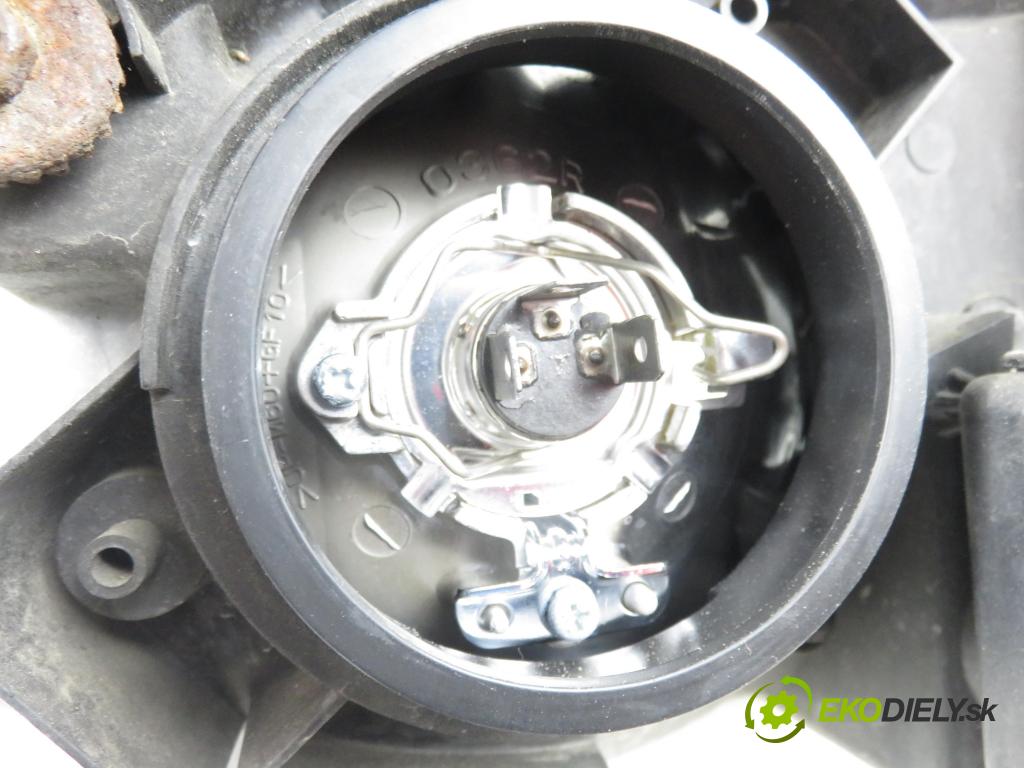 SUZUKI IGNIS (FH) HB 2001 61,00 1.3 4WD 83 (RG413) - M13A 1328,00 Svetlo PP P0361