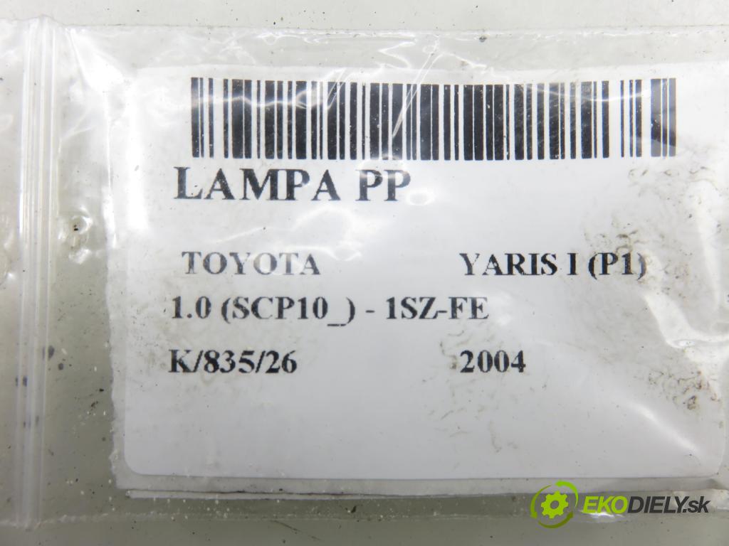 TOYOTA YARIS (_P1_) HB 2004 50,00 1.0 VVT- i 68 - 1SZ-FE 998,00 Svetlo PP 811100D08000