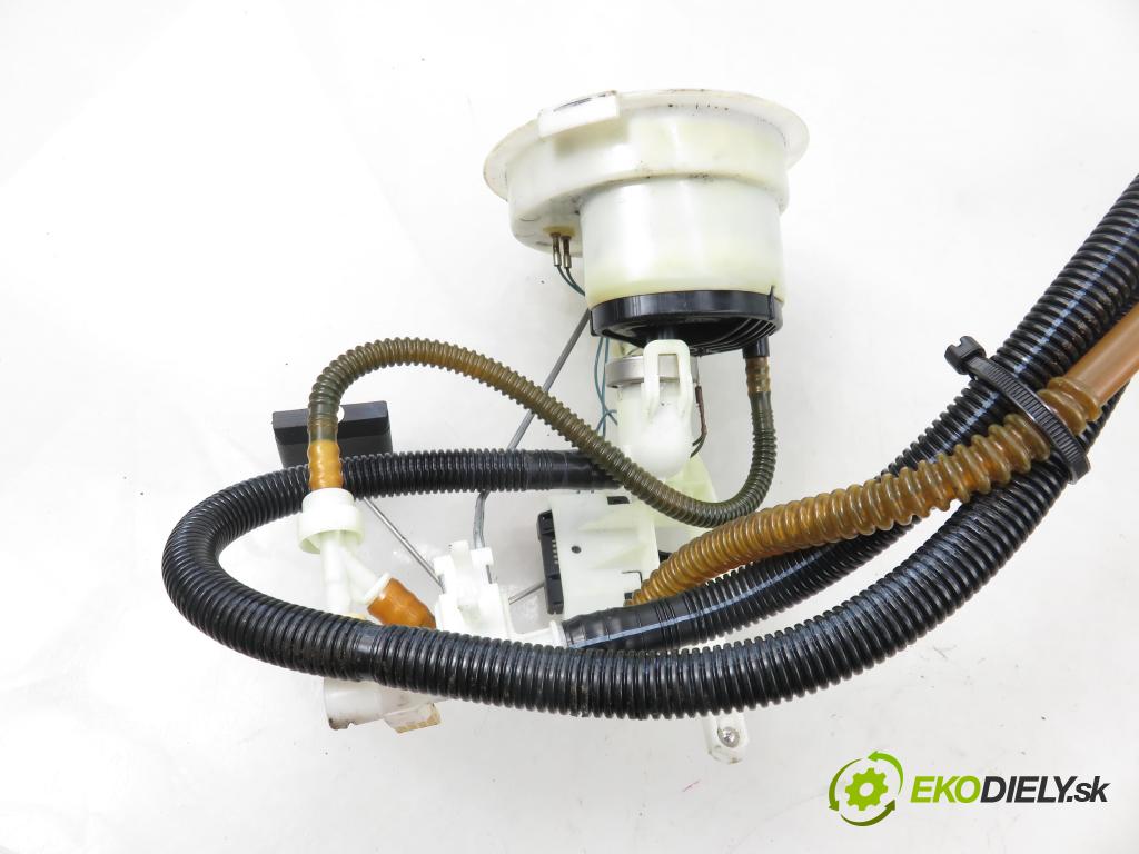 BMW 3 (E90) SEDAN 2006 95,00 318 i 129 - N46 B20 B 1995,00 Pumpa paliva 6763850 ; 6763851