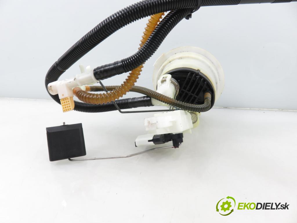 BMW 3 (E90) SEDAN 2006 95,00 318 i 129 - N46 B20 B 1995,00 Pumpa paliva 6763850 ; 6763851