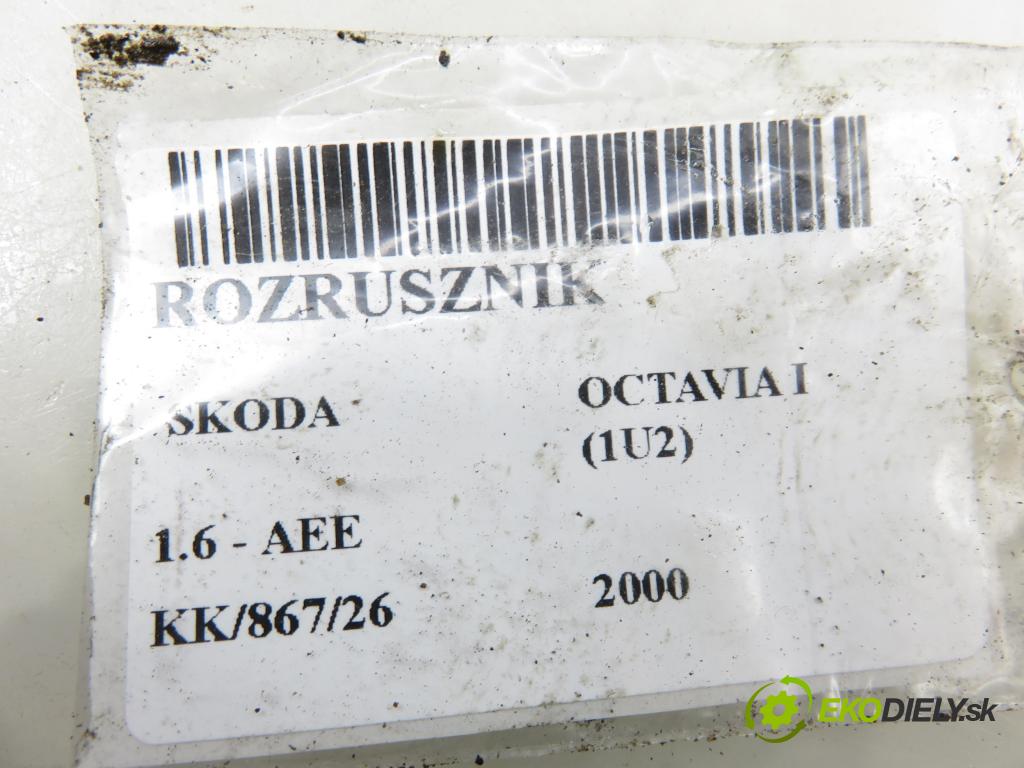SKODA OCTAVIA I (1U2) LIFTBACK 2000 55,00 1.6 - AEE 1598,00 Štartér 020911023F ; 0001121006 ; 0001121007 (Štartér)