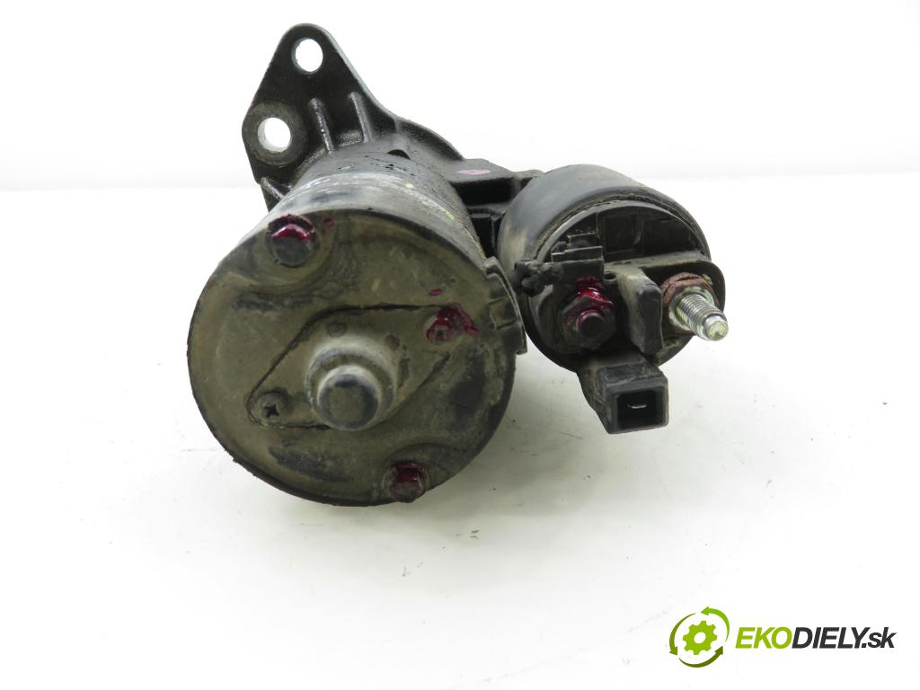 SKODA OCTAVIA I (1U2) LIFTBACK 2000 55,00 1.6 - AEE 1598,00 Štartér 020911023F ; 0001121006 ; 0001121007 (Štartér)