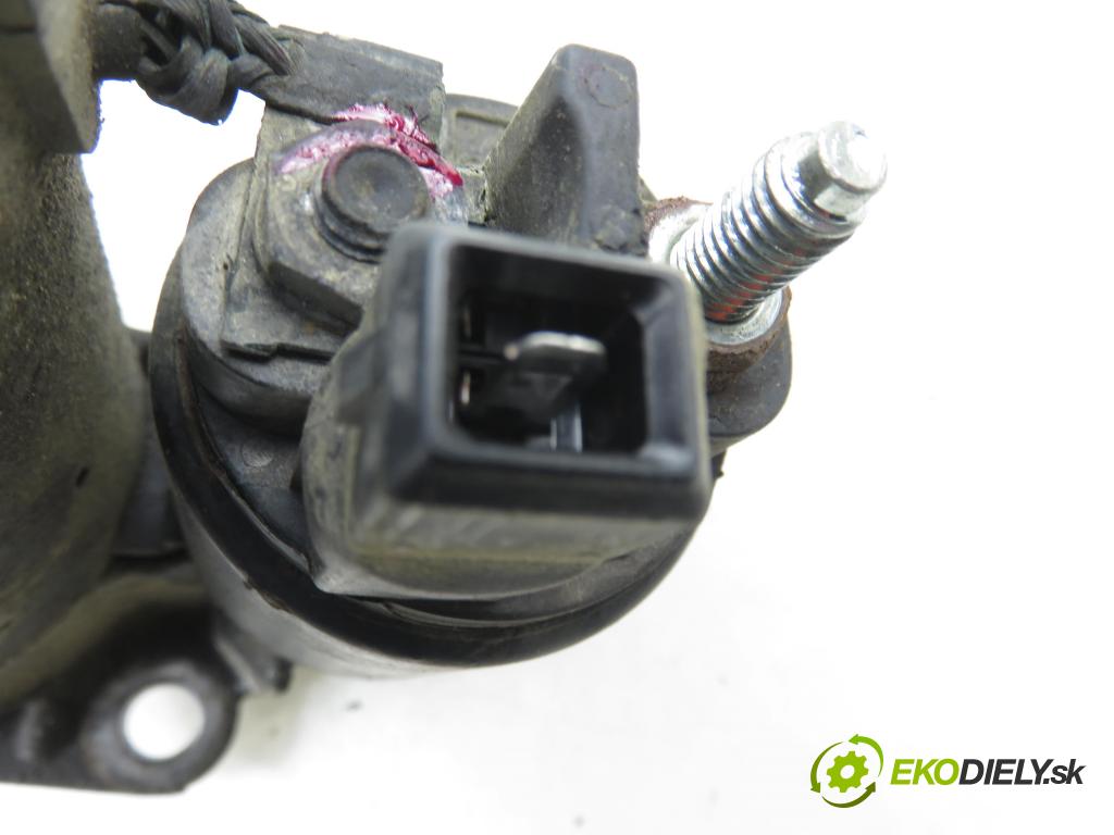 SKODA OCTAVIA I (1U2) LIFTBACK 2000 55,00 1.6 - AEE 1598,00 Štartér 020911023F ; 0001121006 ; 0001121007 (Štartér)