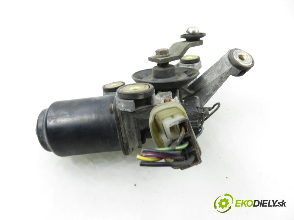 SUBARU FORESTER (SF_) KOMBI 2002 90,00 2.0 SOHC AWD 122 - EJ202 1994,00 Motorček stieračov