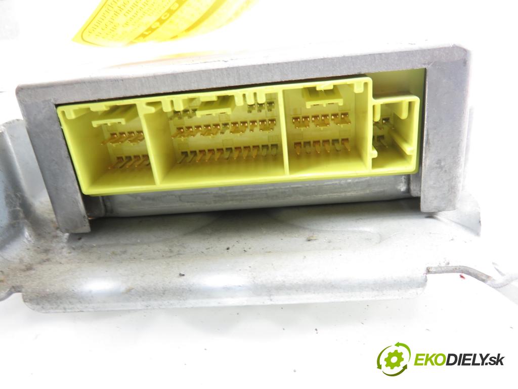 SUBARU FORESTER (SF_) KOMBI 2002 90,00 2.0 SOHC AWD 122 - EJ202 1994,00 MODUL air BAG 1523004370 ; 98221FC210