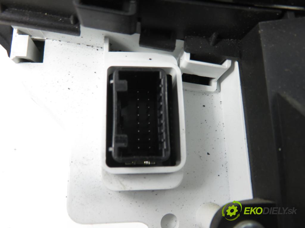 TOYOTA YARIS (_P9_) HB 2006 64,00 1.3 VVT-i (SCP90) 87 - 2SZ-FE 1298,00 Prístrojovka elektrický 838000D660D ; MB4573003176