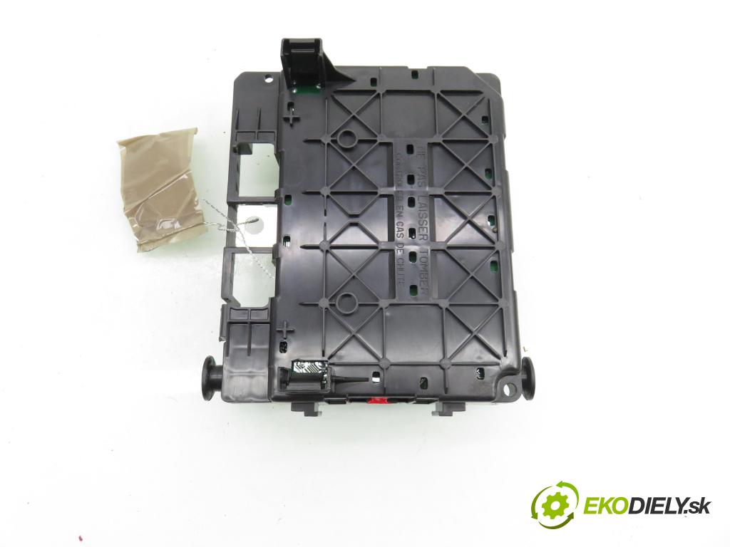 CITROEN C2 (JM_) HB 2002 44,00 1.1 - HFX (TU1JP) 1124,00 MODUL BSM 9643498880 ; T118470003G