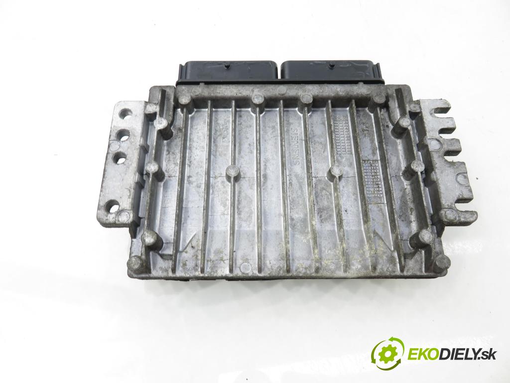 RENAULT SCENIC I (JA0/1_) MINIVAN 2000 79,00 1.6 - K4M 700 1598,00 řídící jednotka motora S110030054 ; 8200035891