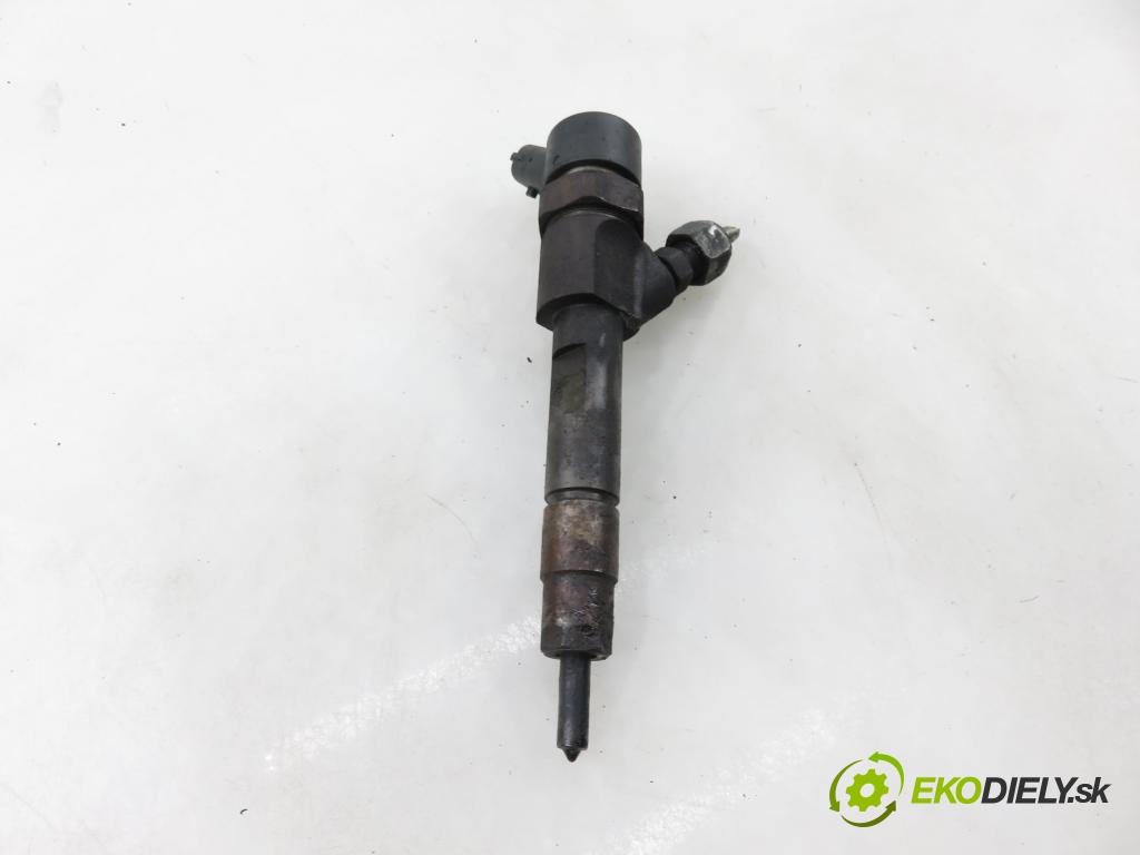 RENAULT SCENIC I (JA0/1_) MINIVAN 2001 75,00 1.9 dCi (JA05, JA1F) - F9Q 732 1870,00 vstrekovač 0445110021 ; 7700111014 (Vstrekovač paliva)