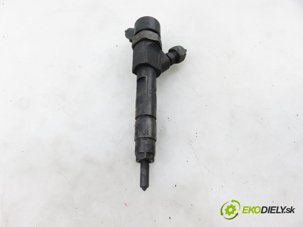 RENAULT SCENIC I (JA0/1_) MINIVAN 2001 75,00 1.9 dCi (JA05, JA1F) - F9Q 732 1870,00 vstrekovač 0445110021 ; 7700111014 (Vstrekovač paliva)