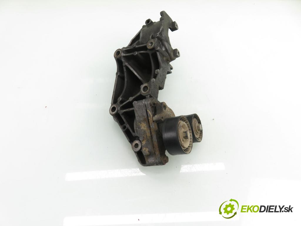 RENAULT MASTER III Skrzynia (FV) FURGON 2011 92,00 2.3 dCi 125 FWD (FV0C, FV0D) - M9T 676 2298,00 Uchytenie alternátora 117103585R