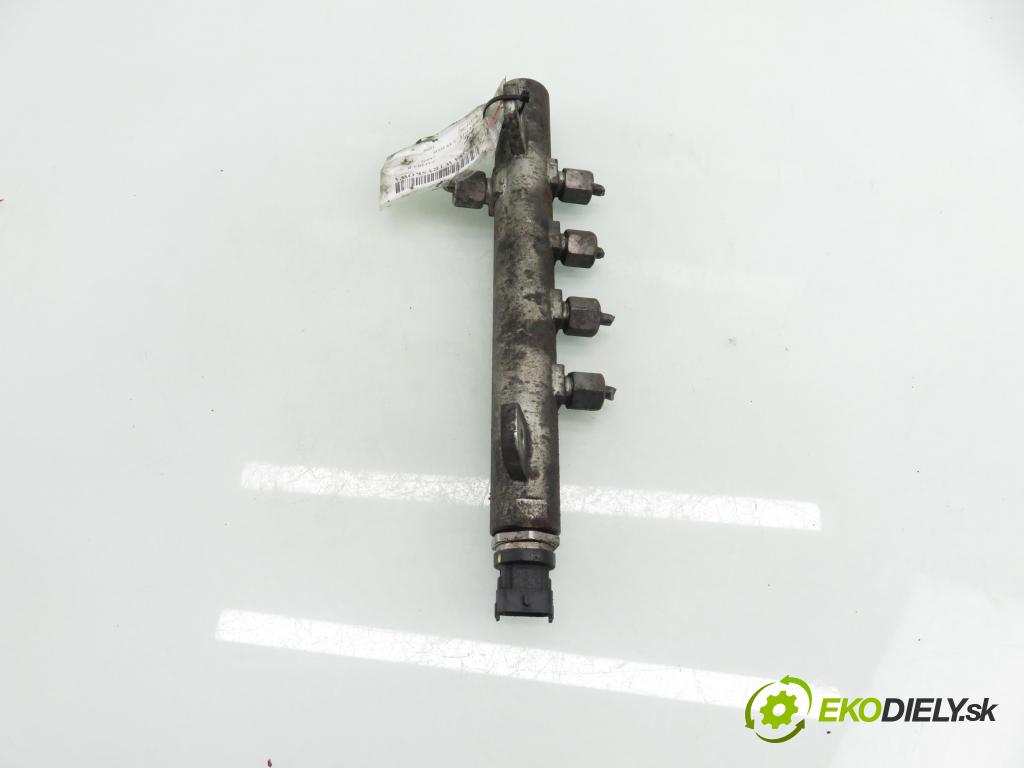 OPEL ZAFIRA B (A05) MINIVAN 2006 110,00 1.9 CDTI 150 - Z 19 DTH 1910,00 Lišta vstrekovacia 55197372 ; 0445214122 ; 0281002706 (Vstrekovacia lišta)