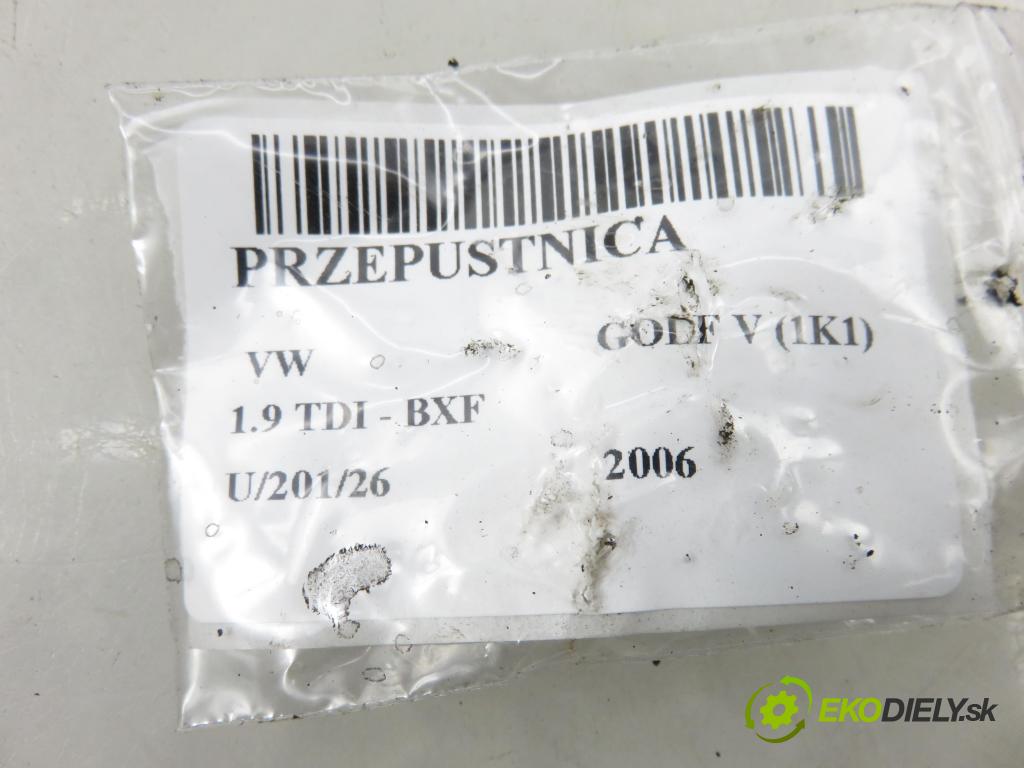 VW GOLF V (1K1) HB 2006 66,00 1.9 TDI - BXF 1896,00 rúrka EGR 038131521CC