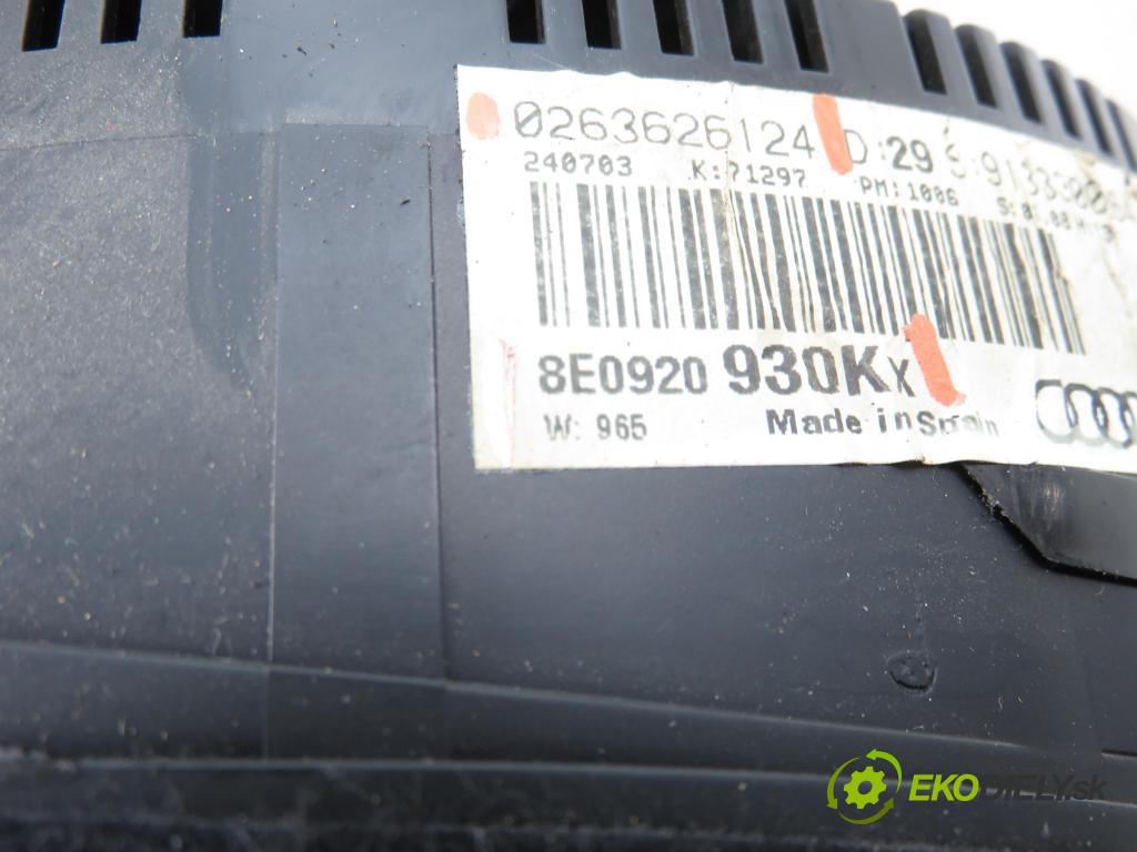 AUDI A4 (8E2, B6) SEDAN 2001 110,00 1.8 T quattro - AVJ 1781,00 Prístrojovka elektrický 8E0920930KX ; 0263626124
