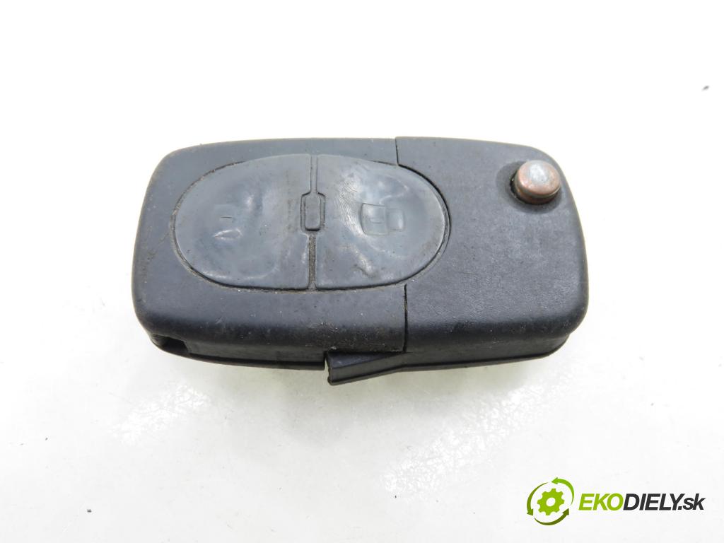 AUDI A4 (8E2, B6) SEDAN 2001 110,00 1.8 T quattro - AVJ 1781,00 spinačka 4B0905851C (Spínacia skrinka)
