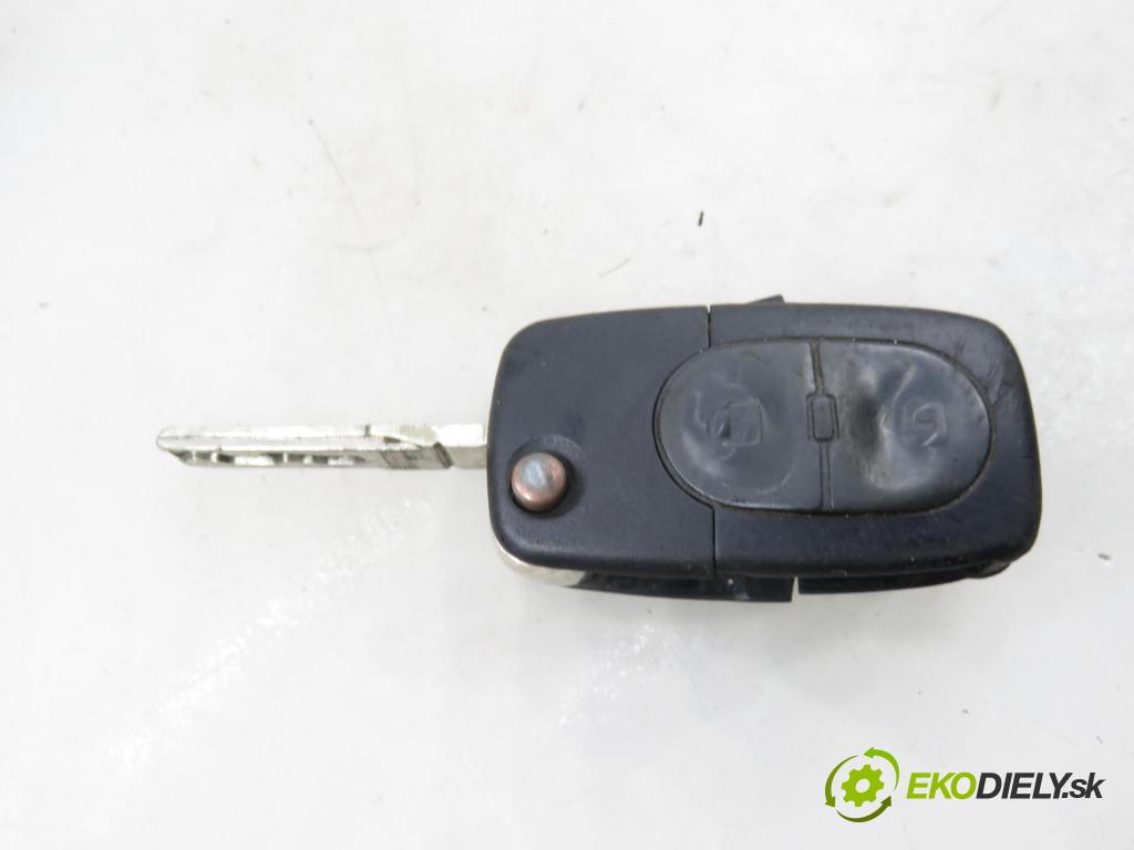 AUDI A4 (8E2, B6) SEDAN 2001 110,00 1.8 T quattro - AVJ 1781,00 spinačka 4B0905851C (Spínacia skrinka)