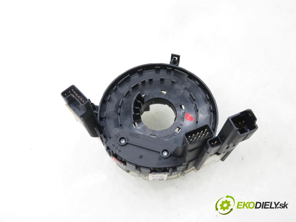 AUDI A4 (8E2, B6) SEDAN 2001 110,00 1.8 T quattro - AVJ 1781,00 PÁSKA: air BAG 8E0953541E