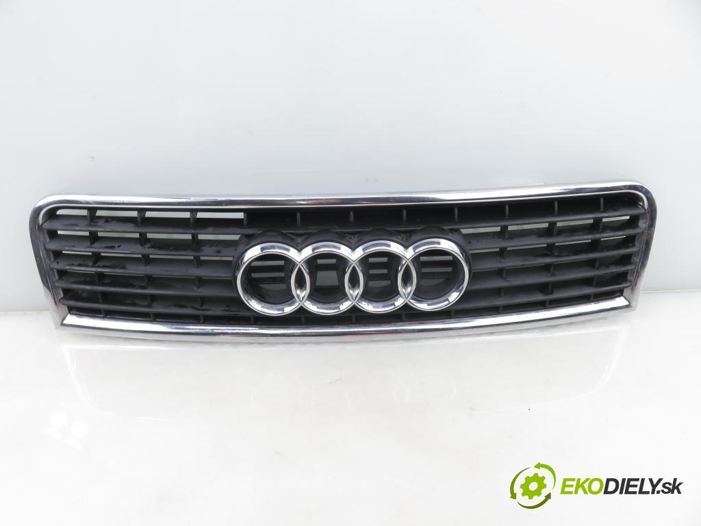 AUDI A4 (8E2, B6) SEDAN 2001 110,00 1.8 T quattro - AVJ 1781,00 mřížka / maska 8E0853651B