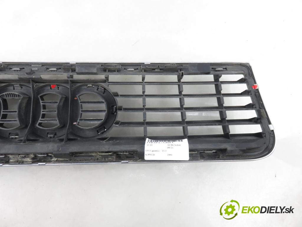 AUDI A4 (8E2, B6) SEDAN 2001 110,00 1.8 T quattro - AVJ 1781,00 mřížka / maska 8E0853651B