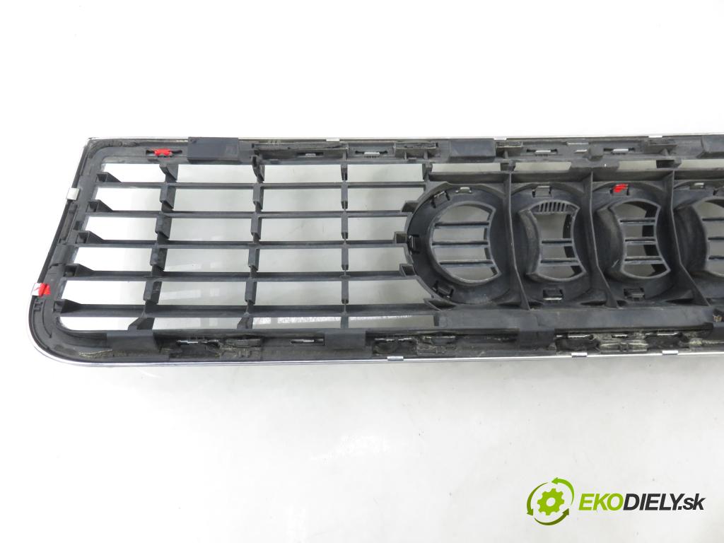 AUDI A4 (8E2, B6) SEDAN 2001 110,00 1.8 T quattro - AVJ 1781,00 mřížka / maska 8E0853651B