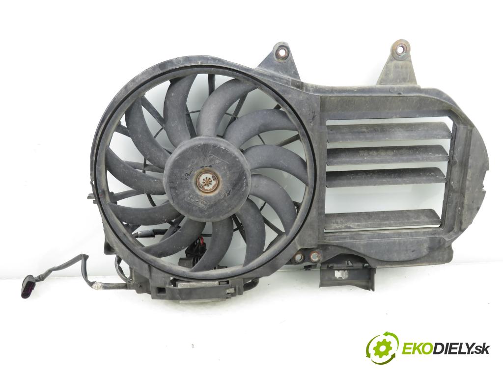 AUDI A4 (8E2, B6) SEDAN 2001 110,00 1.8 T quattro - AVJ 1781,00 ventilátor chladič PODNEBÍ / VODA 8E0121205E