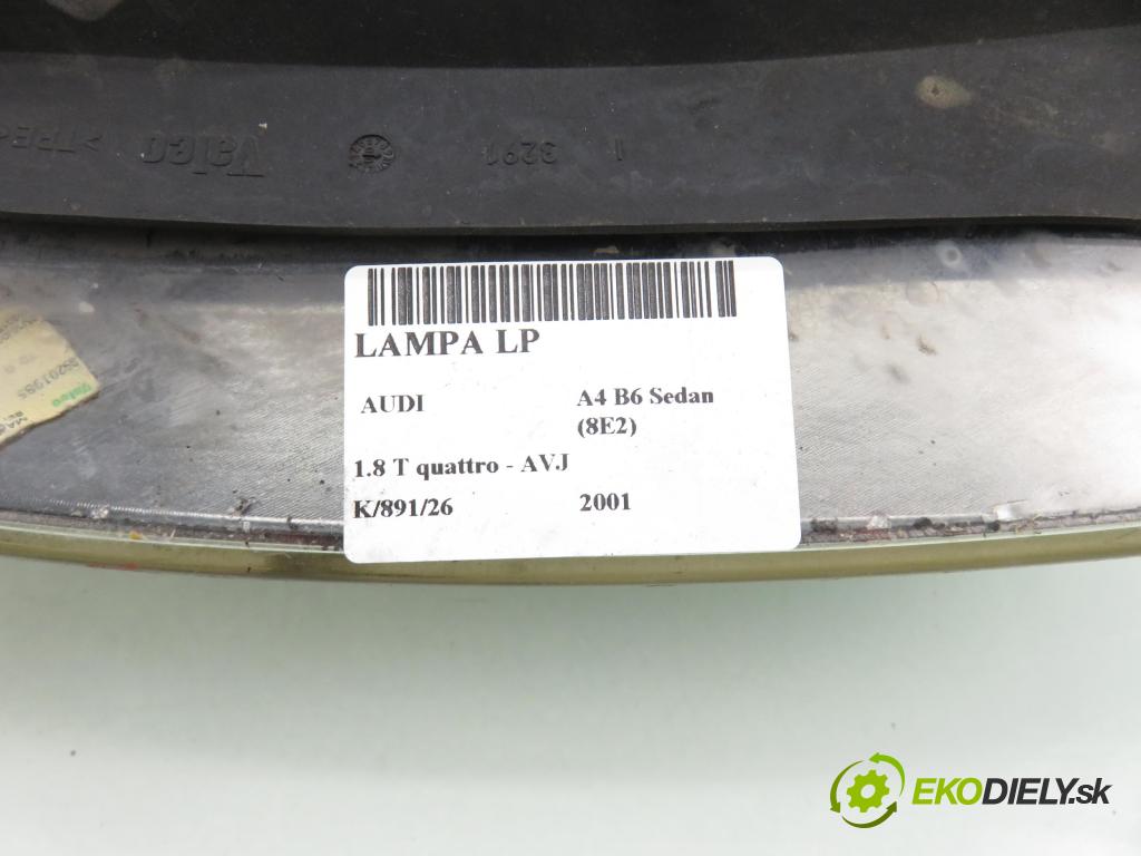 AUDI A4 (8E2, B6) SEDAN 2001 110,00 1.8 T quattro - AVJ 1781,00 Svetlo LP 8E0941003C