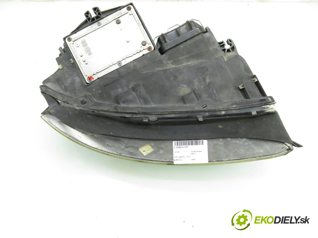 AUDI A4 (8E2, B6) SEDAN 2001 110,00 1.8 T quattro - AVJ 1781,00 Svetlo LP 8E0941003C