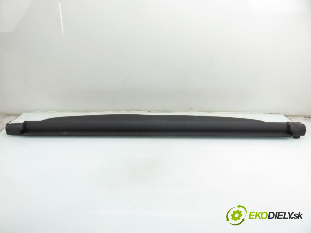 VW PASSAT B5.5 Variant (3B6) KOMBI 2003 75,00 1.6 - ALZ 1595,00 Roleta kufr 