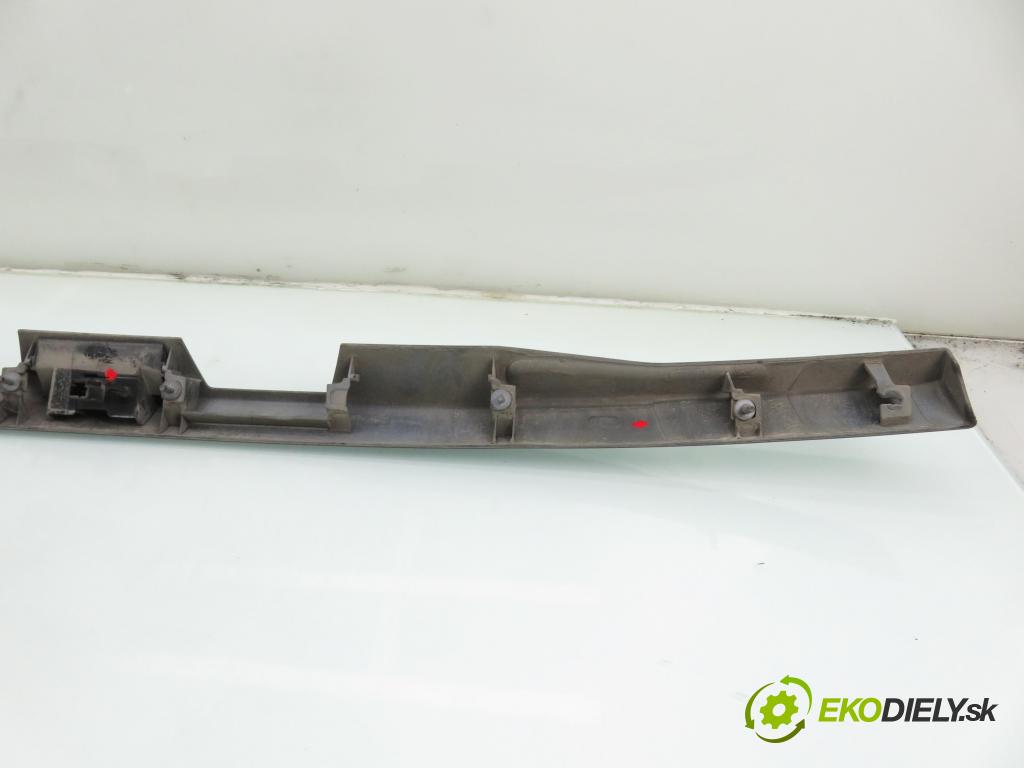 CITROEN C4 Grand Picasso I (UA_) MINIVAN 2008 92,00 1.8 i 16V - 6FY (EW7A) 1749,00 Zadné čelo dverí kufor 9654872977