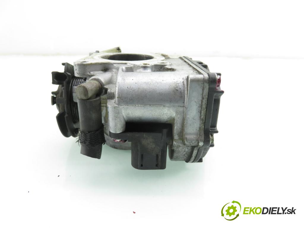 SKODA OCTAVIA I (1U2) LIFTBACK 2000 55,00 1.6 - AEE 1598,00 škrtíci klapka 030133064F (Škrticí klapka)