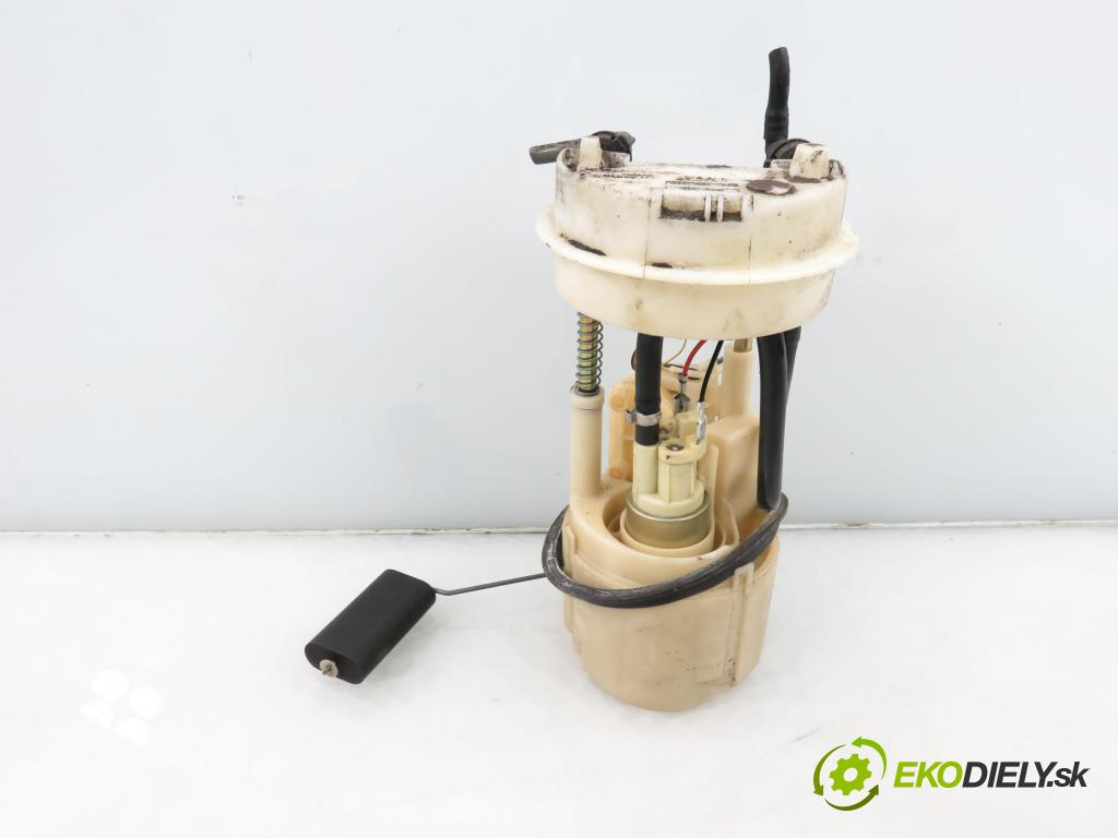 FIAT SEICENTO / 600 (187_) HB 1999 29,00 0.9 (187AXA, 187AXA1A) - 1170 A1.046 899,00 Pumpa paliva 46518013 ; 09766009900