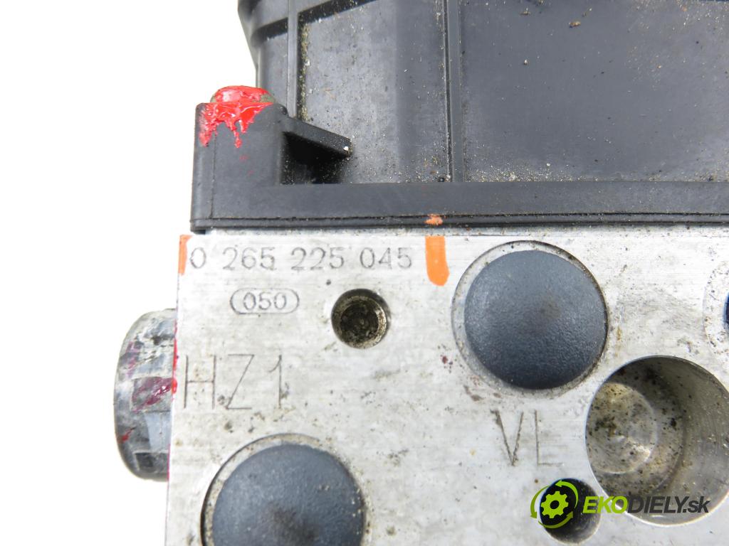 AUDI A4 (8E2, B6) SEDAN 2001 110,00 1.8 T quattro - AVJ 1781,00 Pumpa ABS 0265950012 ; 0265225045 ; 8E0614517A (Pumpa ABS)