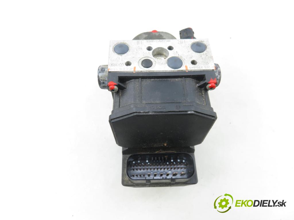AUDI A4 (8E2, B6) SEDAN 2001 110,00 1.8 T quattro - AVJ 1781,00 Pumpa ABS 0265950012 ; 0265225045 ; 8E0614517A (Pumpa ABS)